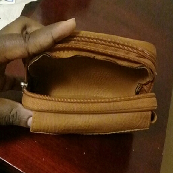 Pouch - Picture 3 of 5